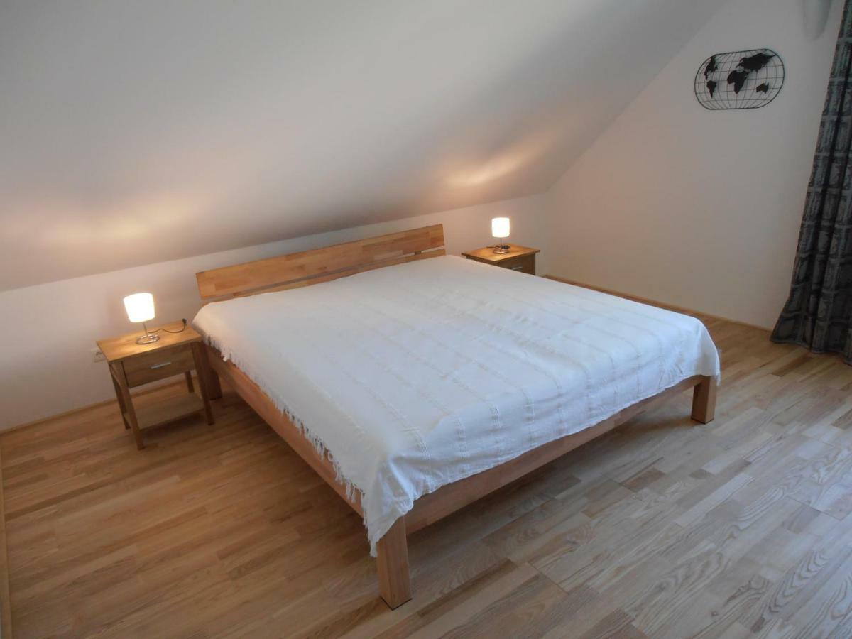 Ferienwohnung Am Kirchberg Jois Ngoại thất bức ảnh