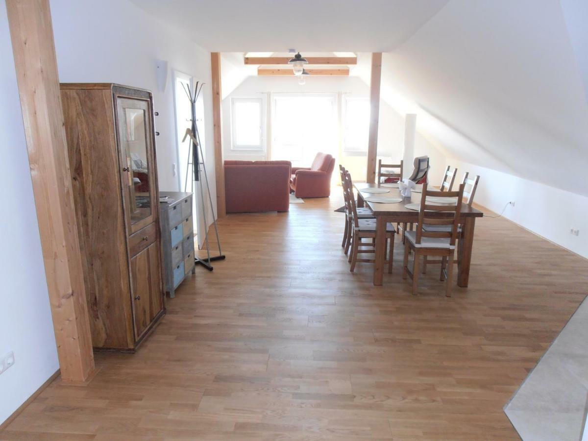 Ferienwohnung Am Kirchberg Jois Ngoại thất bức ảnh